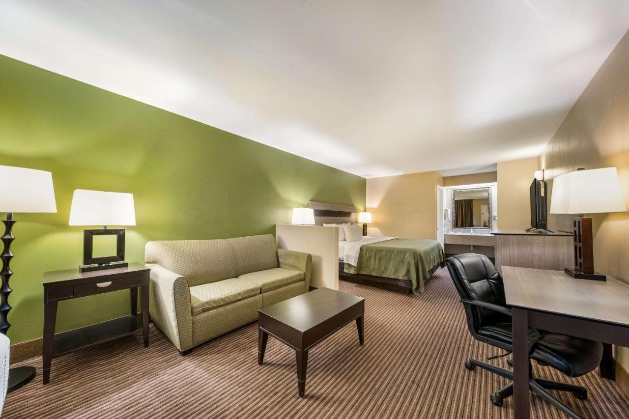 Quality Inn & Suites Garland - East Dallas מראה חיצוני תמונה