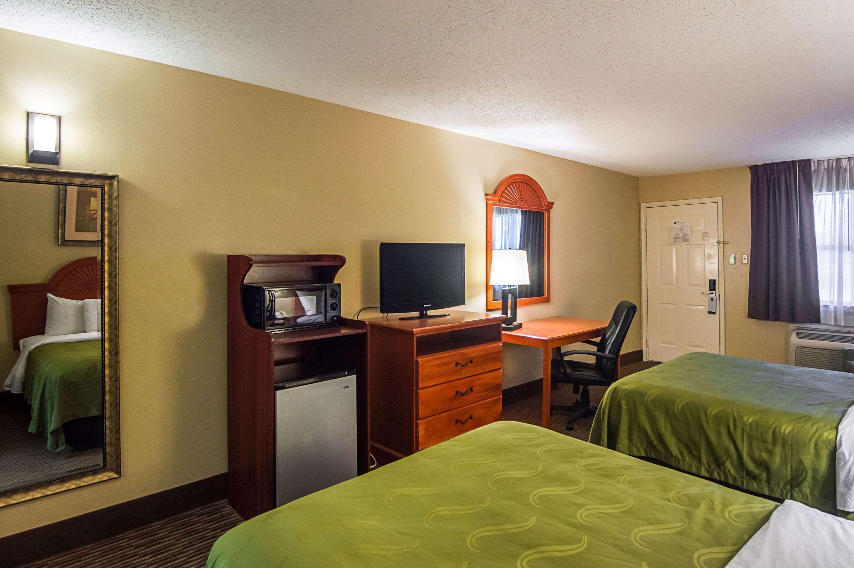 Quality Inn & Suites Garland - East Dallas מראה חיצוני תמונה