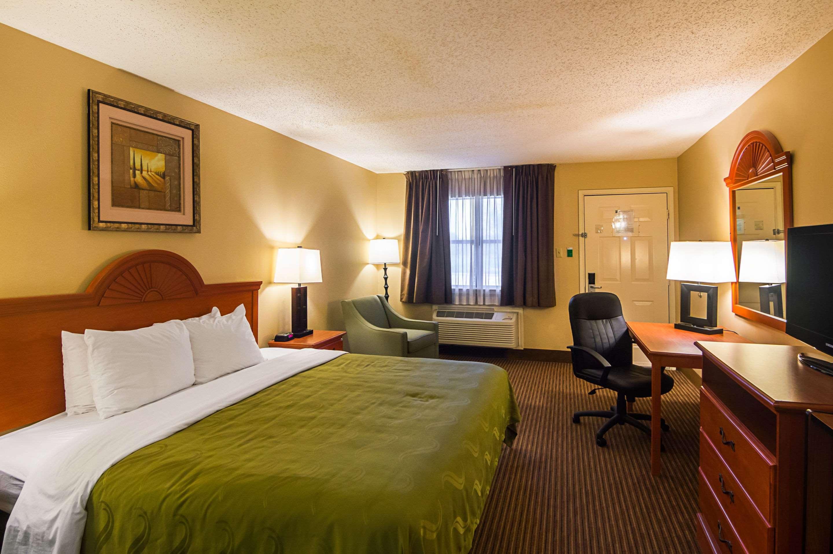 Quality Inn & Suites Garland - East Dallas מראה חיצוני תמונה