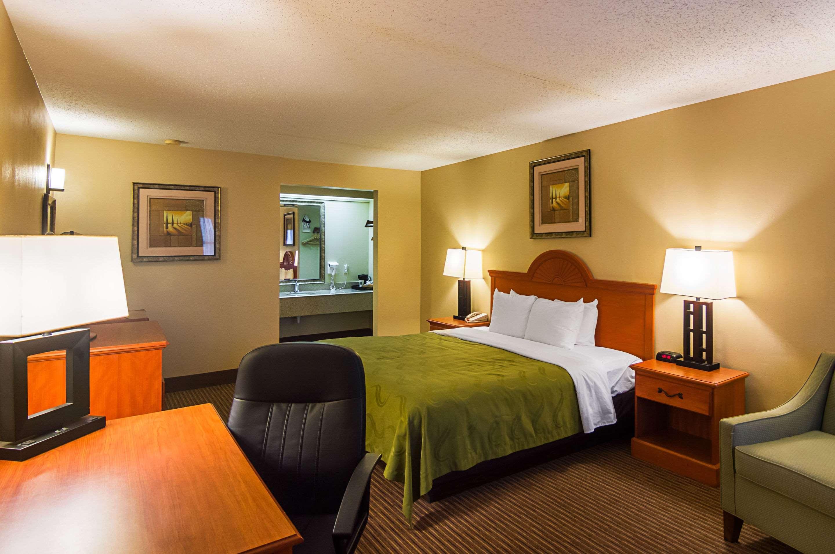 Quality Inn & Suites Garland - East Dallas מראה חיצוני תמונה