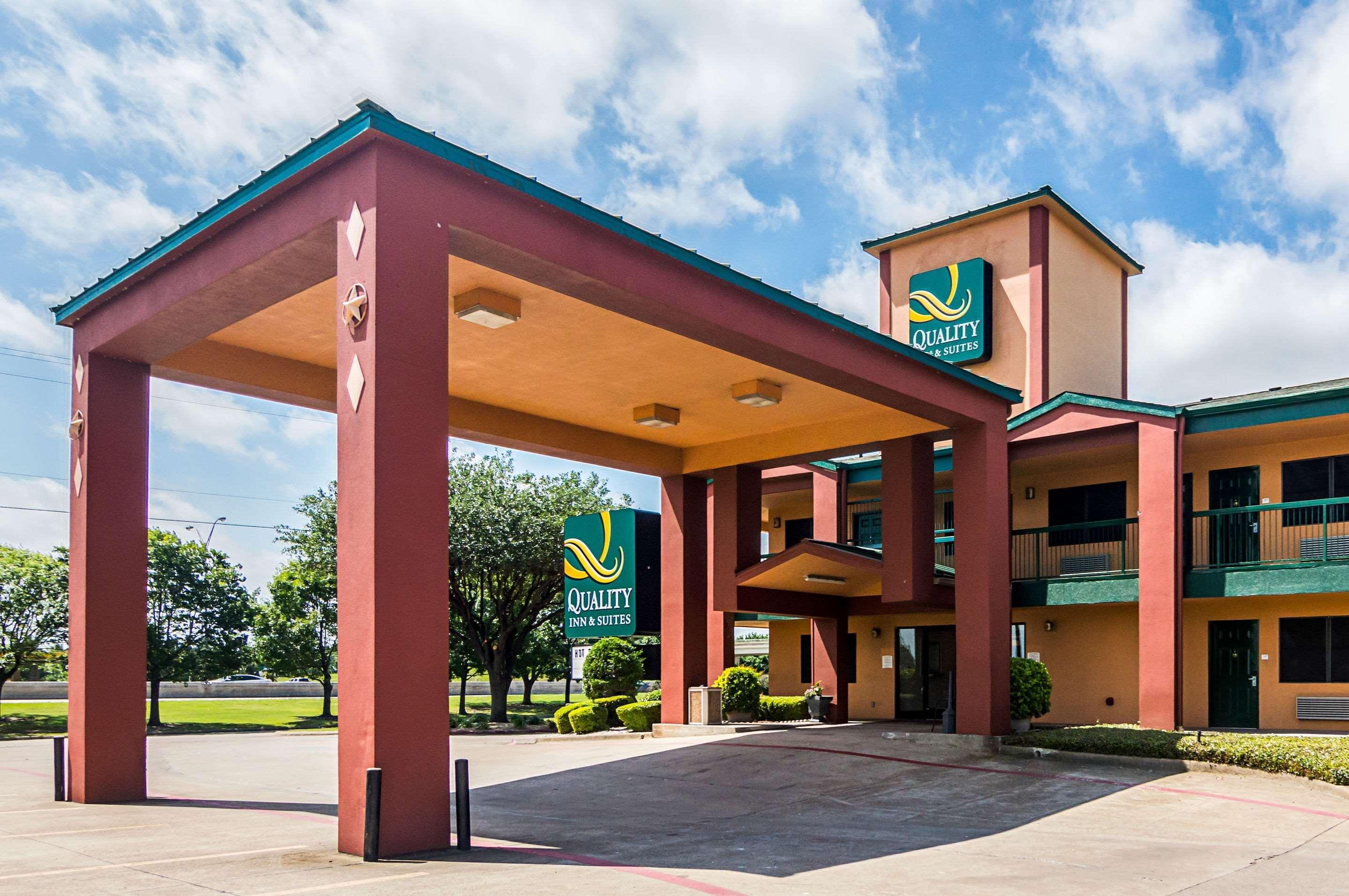 Quality Inn & Suites Garland - East Dallas מראה חיצוני תמונה