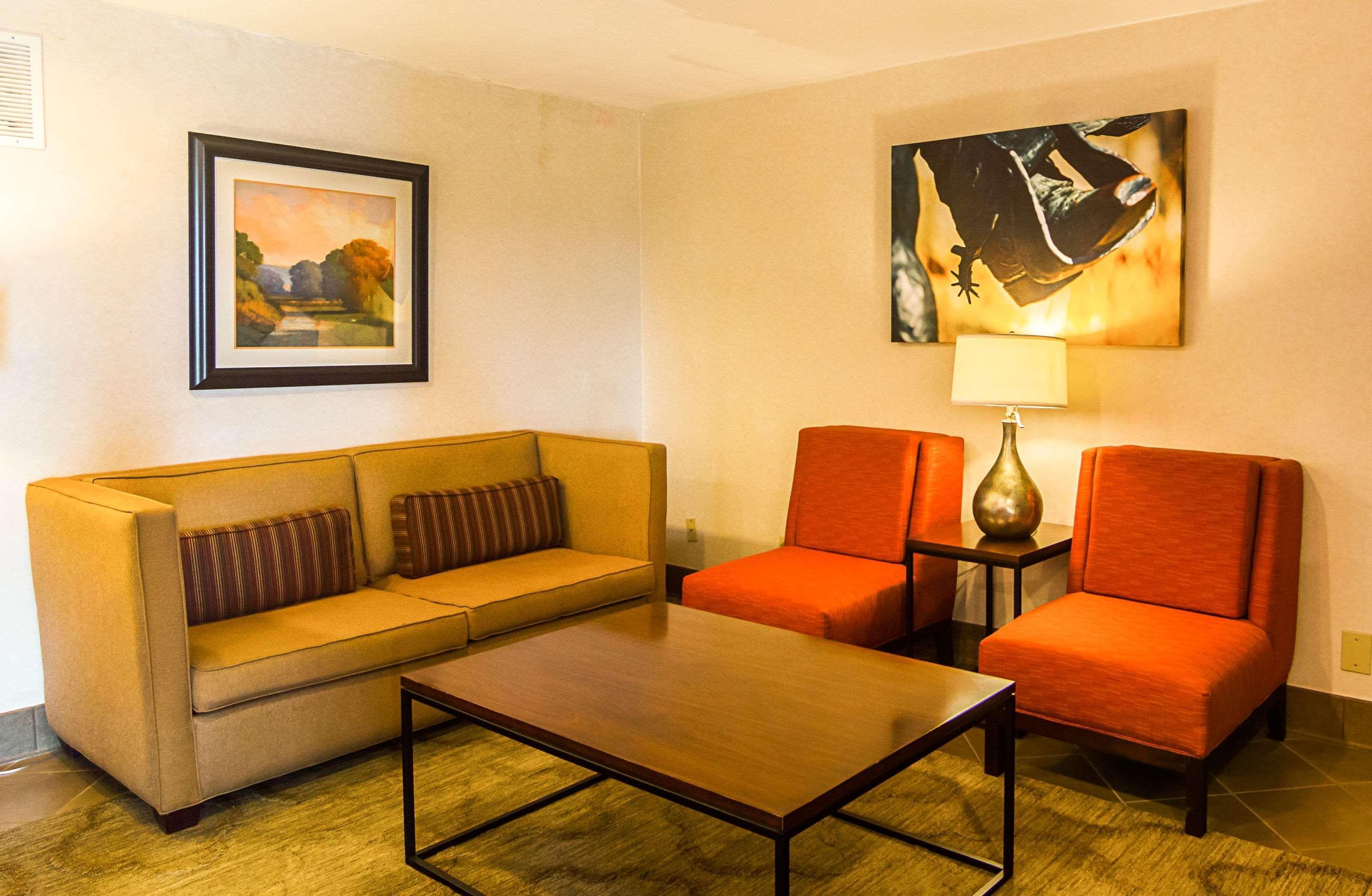 Quality Inn & Suites Garland - East Dallas מראה חיצוני תמונה